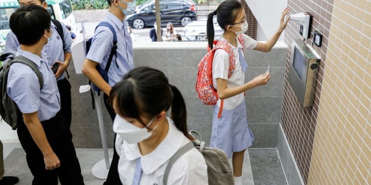 China Sahkan UU Pendidikan untuk Kurangi Tekanan Pekerjaan Rumah pada Siswa