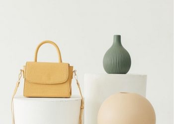 5 Warna Tas yang Cocok Dipadukan dengan Pakaian Apapun