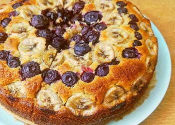 Cara Membuat Banana Blueberry Cake untuk Cemilan Sehat Keluarga