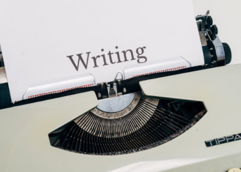 Cara Menggali Ide untuk Menulis Cerpen tentang Palestina