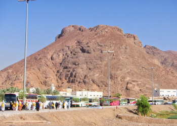 Geraham yang Lebih Besar dari Gunung Uhud Itu Berada di Neraka