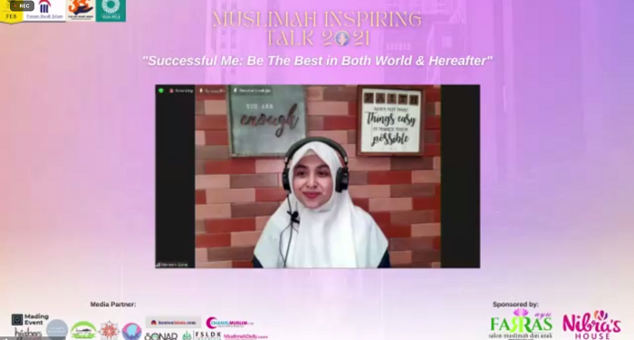 Makna Mencapai Kesuksesan Dunia dan Akhirat Menurut Ustazah Haneen Akira