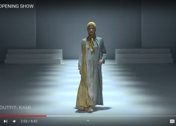Kolaborasi Seru Hiasi Hari Pertama Jakarta Fashion Week 2022