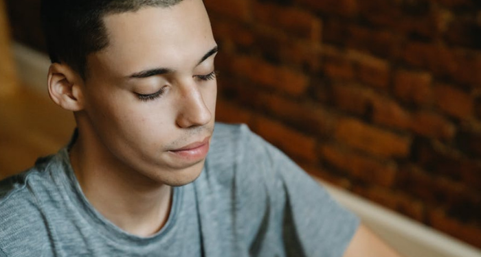 Bukan Mistis, ini Alasan Kamu terkadang Mencium Bau yang Tidak Diketahui Sumbernya