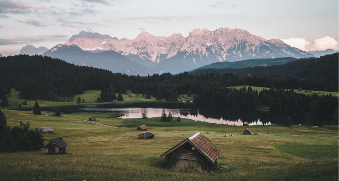 Suka Travelling, Berburulah Pahala dengan Mengambil Pelajaran dari Setiap Perjalanan