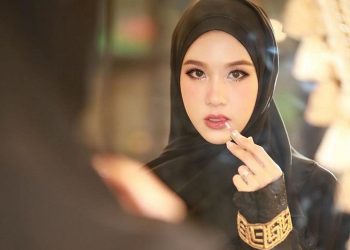 Mengenal Sa Anisa Nugraha, Artis Thailand Keturunan Indonesia yang Rajin Berpuasa