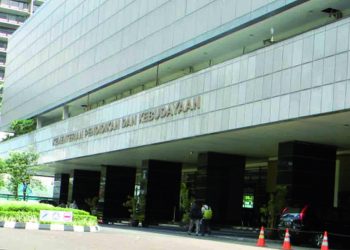 Dengan tanpa Persetujuan Korban