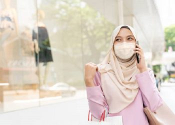 Kiat Cegah Jerawat Akibat Penggunaan Masker