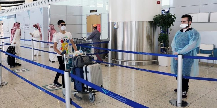 Mulai 1 Desember, WNI Bisa Masuk Arab Saudi Tanpa Transit