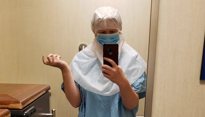 Hijab Sekali Pakai Mencerahkan Hari Pasien Muslim di Mayo Clinic