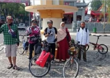 MaasyaAllah, Pemuda Muhammadiyah ini ke Mekkah Naik Sepeda, Niatkan Pergi Haji