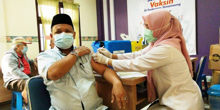 Kenapa Hanya Jakarta yang Sukses Vaksinasi