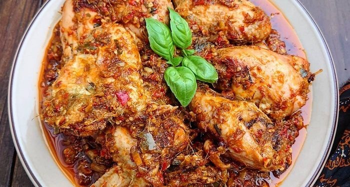 Resep Ayam Rica-Rica yang Menggugah Selera