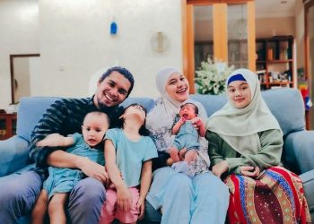 Cerita Ratu Anandita Tak Pernah Berhenti Belajar Cara Mengasuh Anak