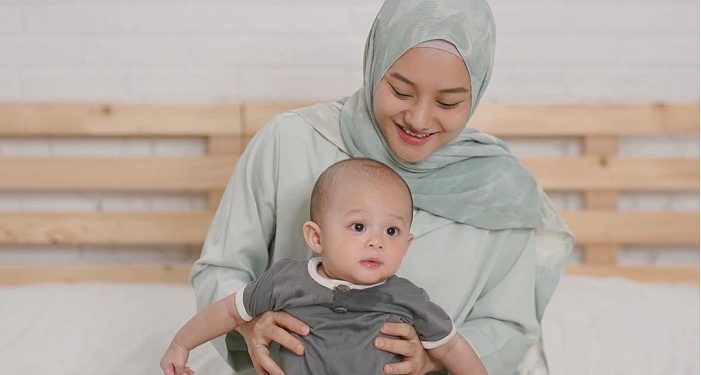 Hari Ibu, Ini 8 Momen Artis yang Menjadi Ibu untuk Pertama Kalinya
