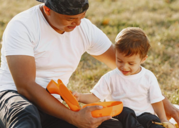 Dahulukan Mana, Membela Agama Allah atau Berbakti kepada Orang Tua?