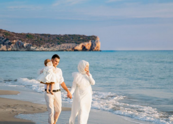 12 Cara Berbakti kepada Orang Tua