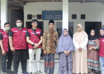 Dukung Basmi Buta Huruf Al-Qur’an, NPC Sediakan Pengadaan Sarana Prasarana di TPA Darul Hikmah Depok