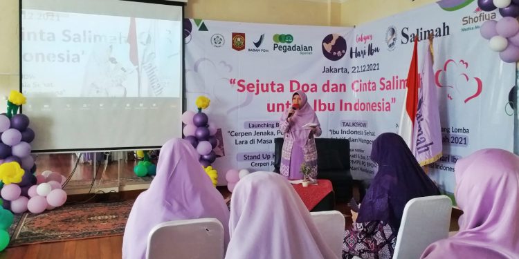 Salimah Luncurkan Buku Jenaka pada Puncak Gebyar Hari Ibu