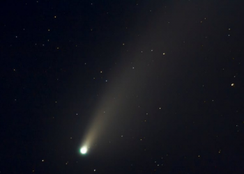 Mengenal Komet Leonard yang Periode Orbitnya Mencapai 80.000 Tahun