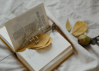 Keterpaksaan yang Membuatku Suka Membaca