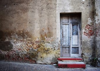 Kisah Wanita yang Menyimpan Dendam