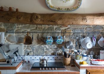 Ketika Peralatan Dapur Lebih Cling daripada Pemiliknya