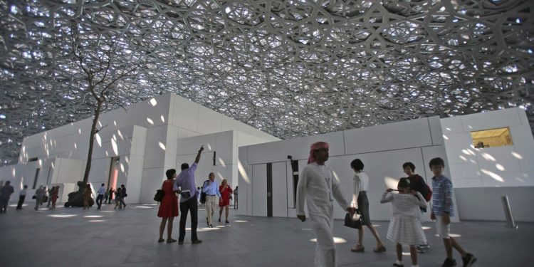 Lisensi Museum Seni Louvre Abu Dhabi Diperpanjang Hingga 2047