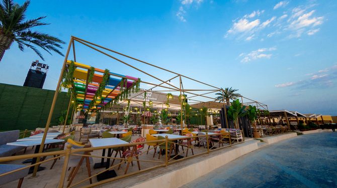 Restoran Amerika dan Lebanon Tertinggal dari Restoran Rumahan di Riyadh