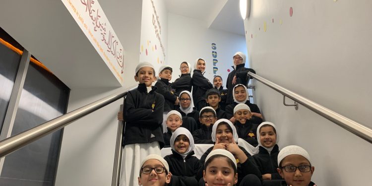 Sekolah Islam di Rochdale Raih Penghargaan Layanan Pemuda Terbaik 2021