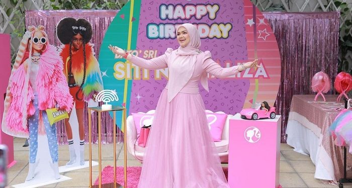 Bertema Barbie, 4 Potret Perayaan Ulang Tahun ke- 43 Siti Nurhaliza