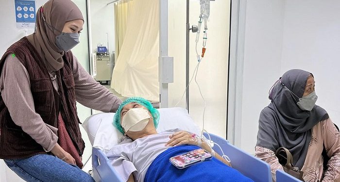 Hanung Bramantyo Jalani Operasi Saraf Kejepit