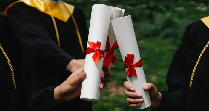 Beasiswa S1 dari WMI, Dapat 1500 Dolar Setiap Tahunnya