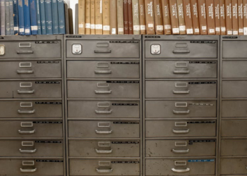 Kelebihan Pengelolaan Dokumen Digital Dibanding Fisik