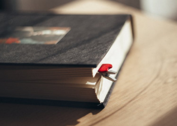 Bedanya Biografi dan Autobiografi