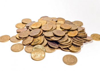 Muadz bin Jabal Rela Membagi Dua Hartanya yang Melimpah