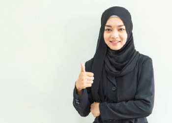 Islam Tidak Bertanggung Jawab atas Budaya yang Mengekang Wanita (2)