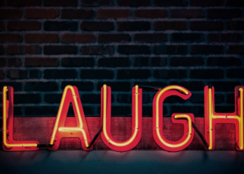 Tiga Perkara yang Membuat Tertawa dan Menangis