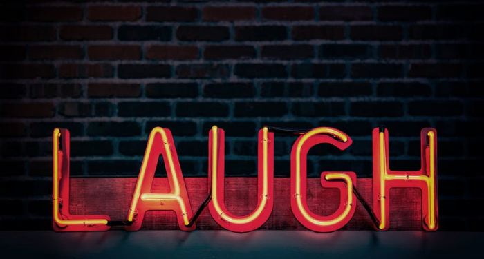 Tiga Perkara yang Membuat Tertawa dan Menangis