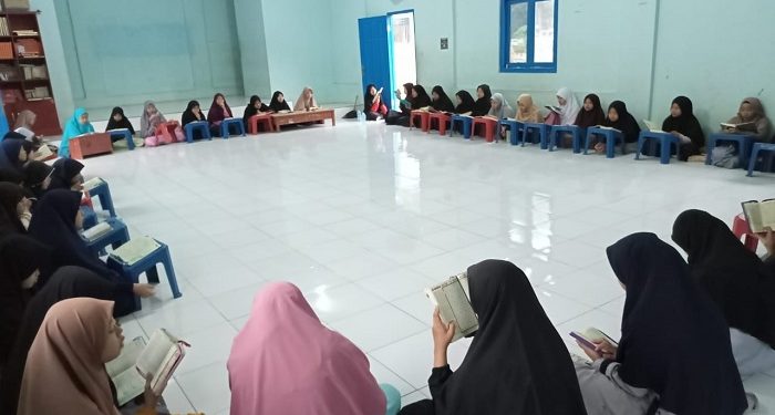 Ingin Hafal Qur'an dalam Dua Tahun? Ponpes Al Khairiyah Cianjur Buka Program Santri Tahfiz