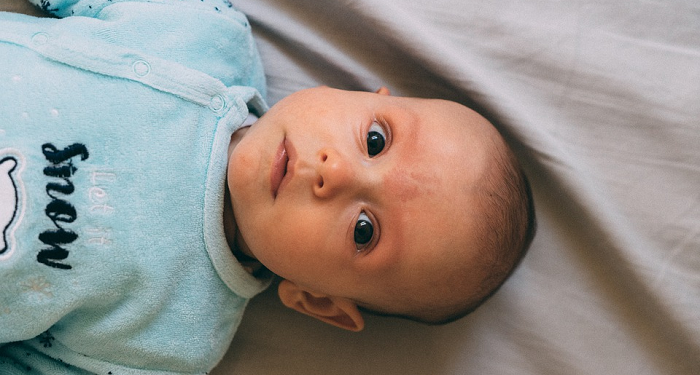 Berat Badan Bayi Tak Kunjung Meningkat, Khawatir Wajar kok Bunda!