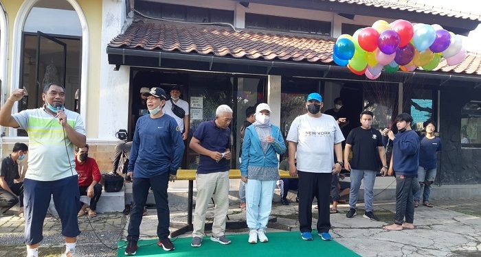 Dukung UMKM Depok Bangkit, Karang Taruna RW 09 Jalin Silaturahmi Pelaku UMKM