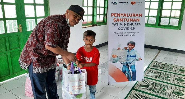 Askrindo Syariah Sinergi dengan Rumah Zakat Beri Santunan dan Paket Pendidikan Anak Yatim