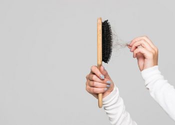 Manfaat Daun Kelor untuk Atasi Uban pada Rambut