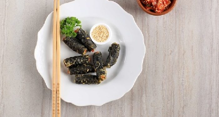 Resep Ayam Goreng Gulung Rumput Laut yang Gurih dan Renyah