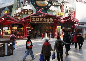 Kehidupan Kembali Normal di Kota Wuhan Asal Covid-19