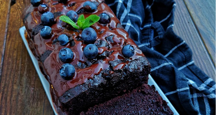 Resep Eggless Chocolate Blueberry Cake