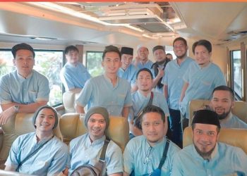 Arie Untung Unggah Kumpulan Suara Artis Saat Kumandangkan Azan, MasyaAllah Merdunya!