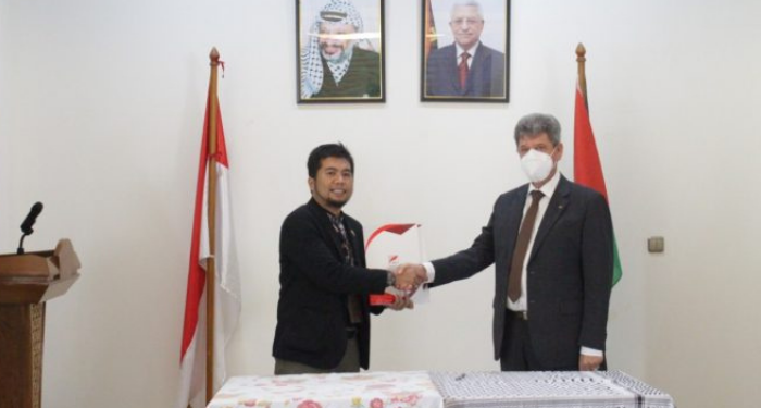 Total 100 Juta, NPC Berikan Beasiswa kepada 38 Mahasiswa Palestina