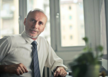 Menjaga Kesehatan di Usia 50-an